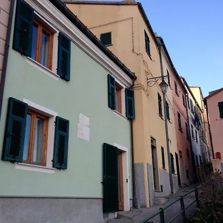 Antico Hospitale Hostel Framura